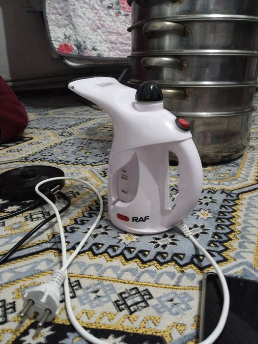 Утюк паровой 3000 тг