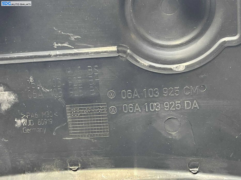 Capac Plastic Protectie Antifonare Motor Volkswagen Golf 4 2.0 AZJ BEH 1998 - 2006 Cod 06A103925CM 06A103925DA [AV2829]