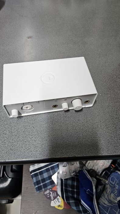 Звуковая карта steinberg ixo12