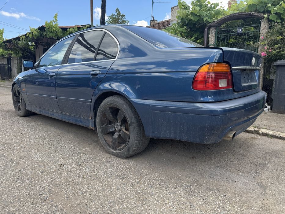 BMW E39 БМВ Е39 на части