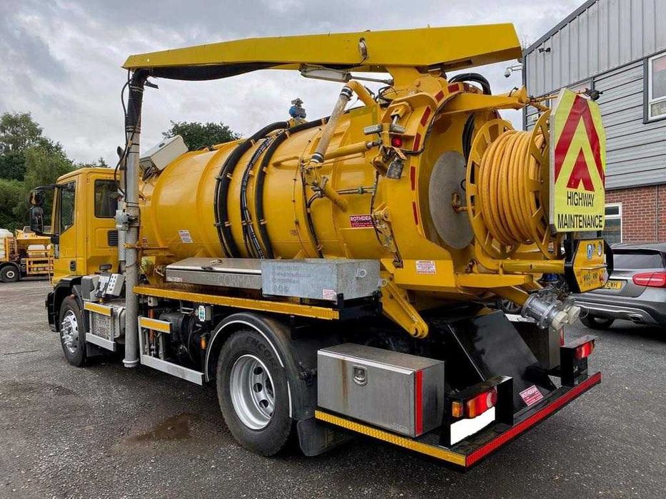 Autoutilitară Combinată Vidanjă + Womă Iveco Eurocargo 2016