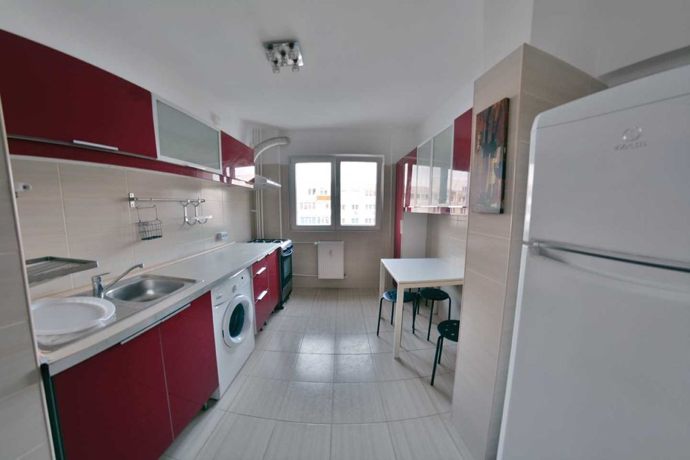 Apartament de inchiriat/ PROPRIETAR /3 camere /et.9 din 10/decomodat