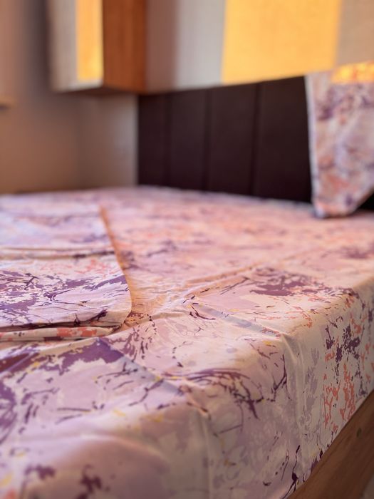 Продам постельный комплект новый