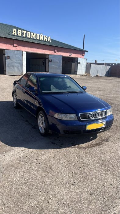 Ауди А4 продается.