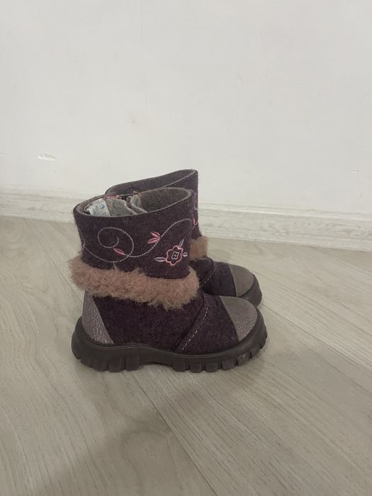 Продам валенки детские