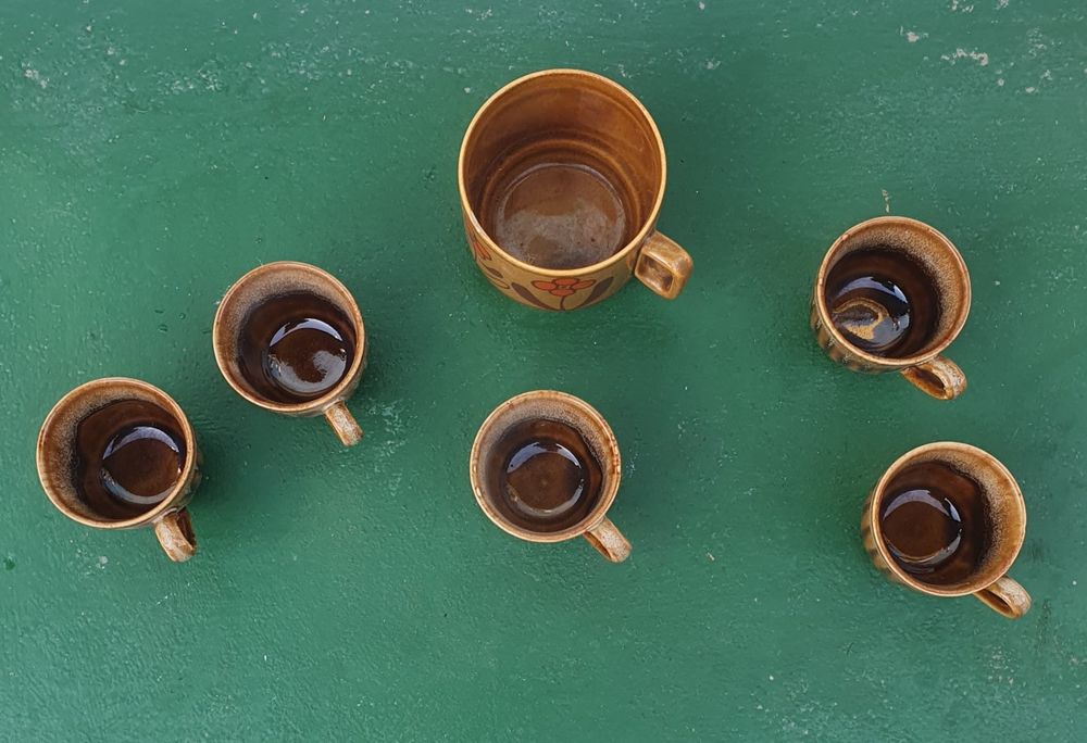 Set cesti cafea/ceramica maro