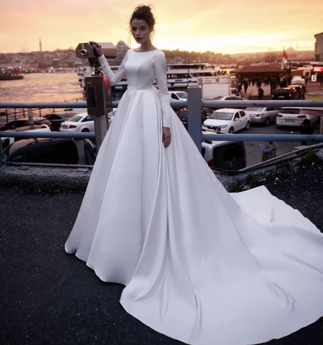 Продам свадебное платье