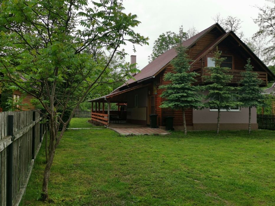 Cabana LA COVRIG 4 camere, CIUBAR, 8-10 pers, rezervata de Revelion