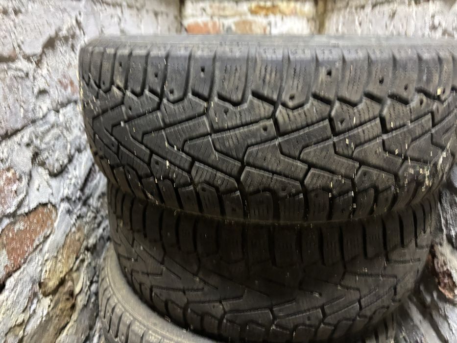 Продам резину зимнюю