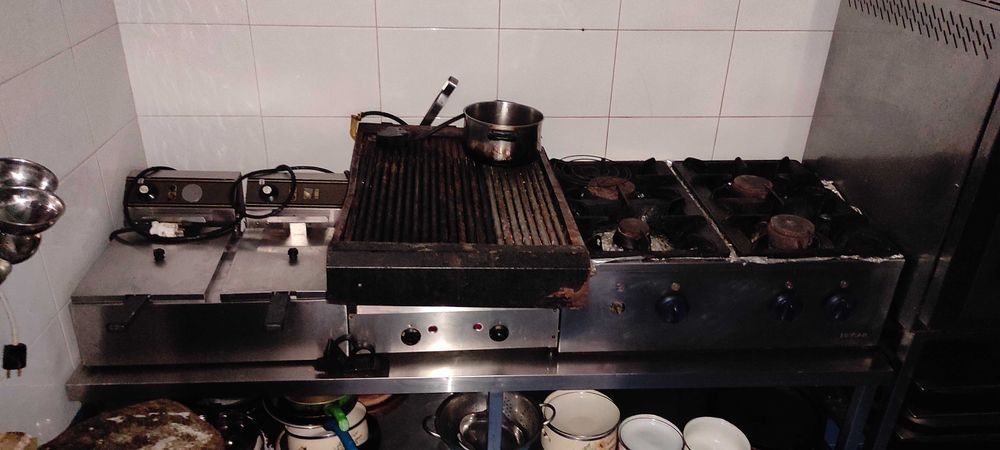 Дава се под наем Заведение в Китен - 100 кв.м за 9180 € - Снимка #3