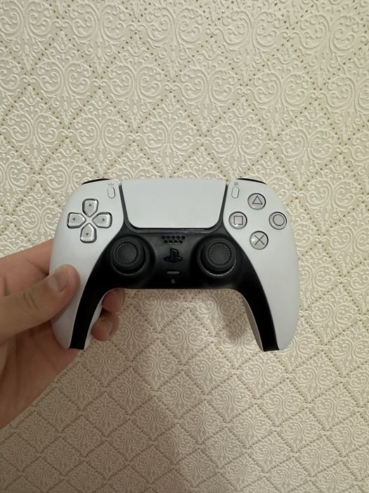 Sony DualSense PS5