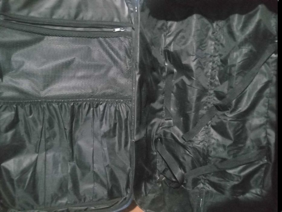 Продаётся Чемодан IT Luggage