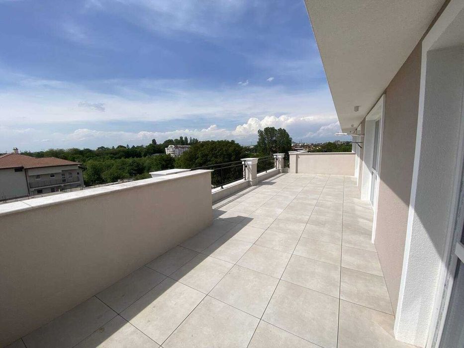 Продава се Двустаен апартамент в Пловдив, Беломорски - 100 кв.м за 1050 €/кв.м - Снимка #5