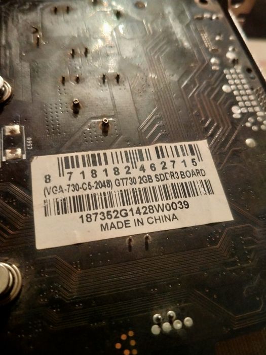 • Продам Видеокарту NVIDIA GeForce GT 730 2GB DDR3.