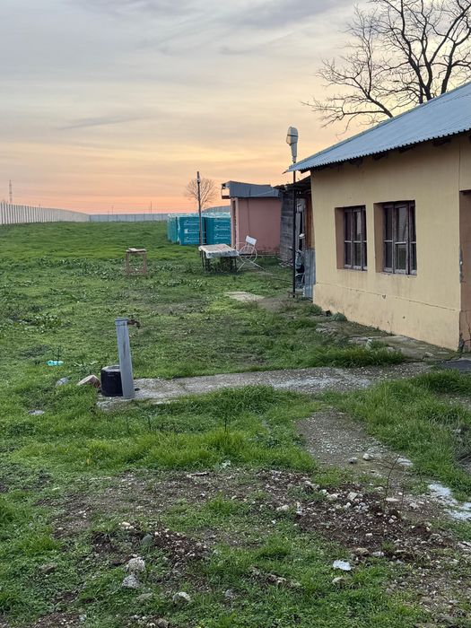 De vanzare casa+teren intravilan 4600mp