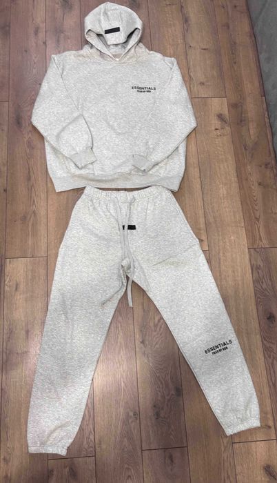 Compleu Essentials Gri
