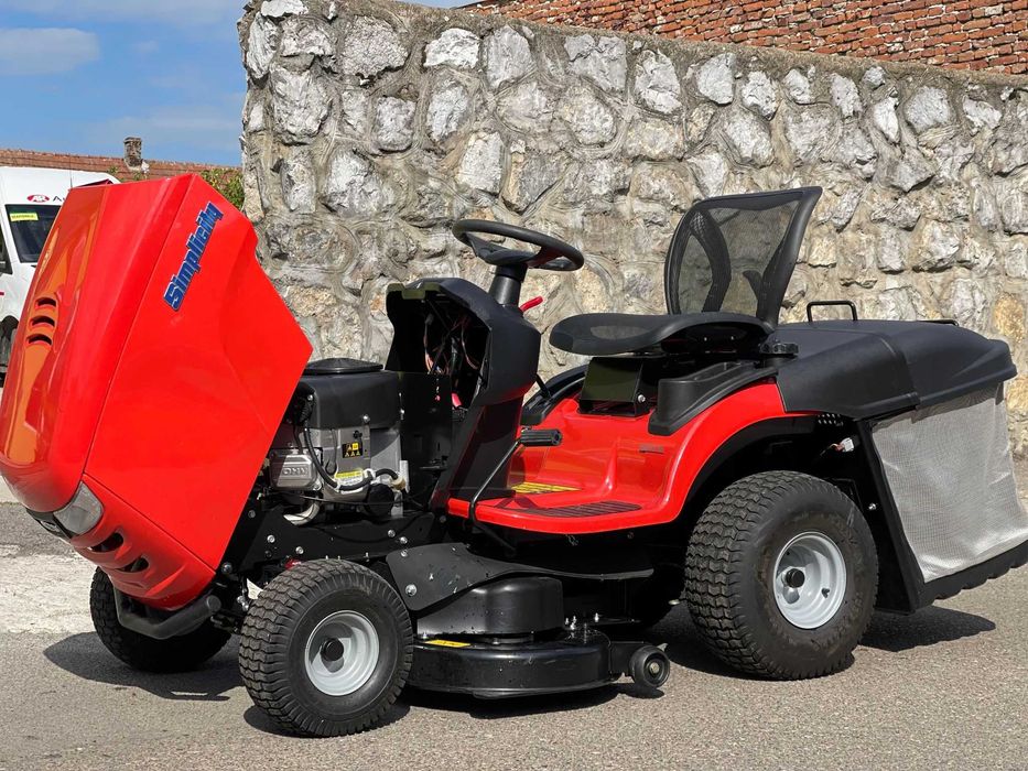 Tractoras de tuns Iarba Simplicity 22 Hp USA