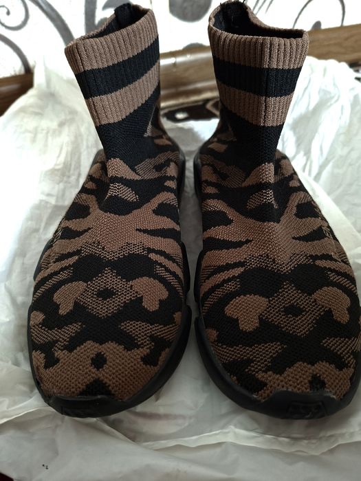 Жеп женил  модни хам коп колайли пол сапок  красовка  жазда  кийлетин