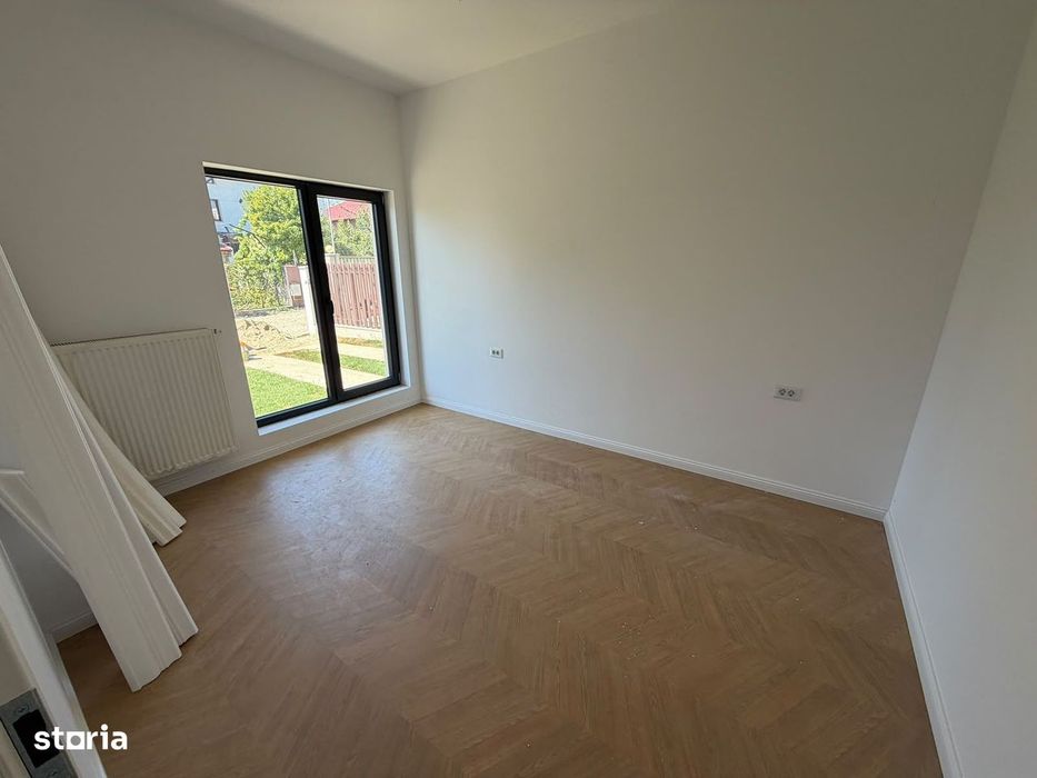 Casa Duplex - 4 Camere, Mutare Imediata, Teren 250 Mp, Comis 0%