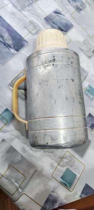 Термос продам советский