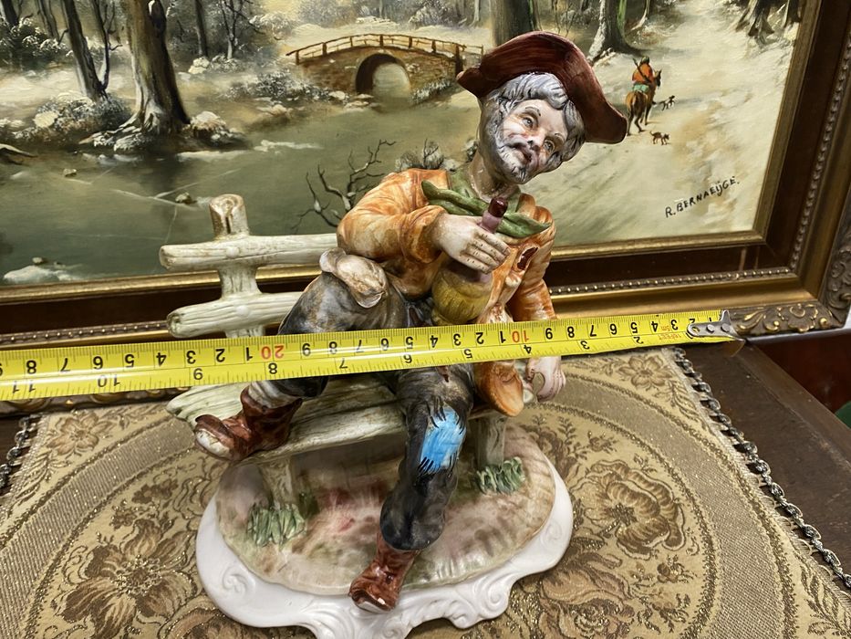 Порцеланова фигура Каподимонте Италия 1970