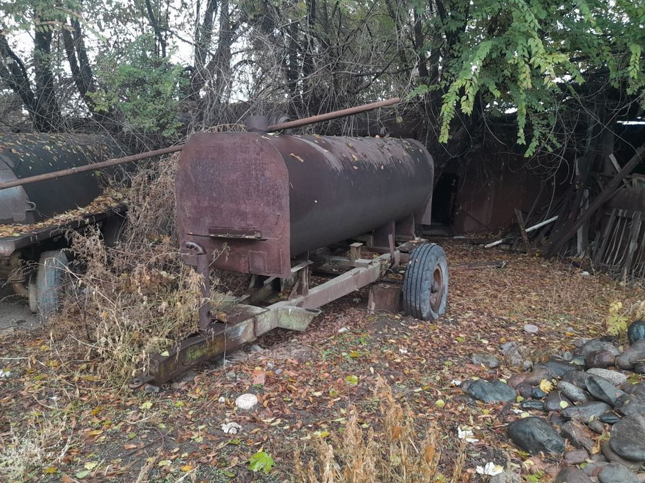 Бочка на колёсах