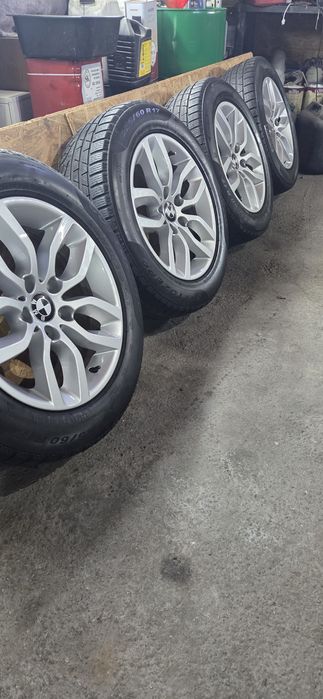 BMW Х1 и X3  джанти със зимни гуми 225/60/17. 7,5J×17. ET32. 5×120  цо72 + сензори