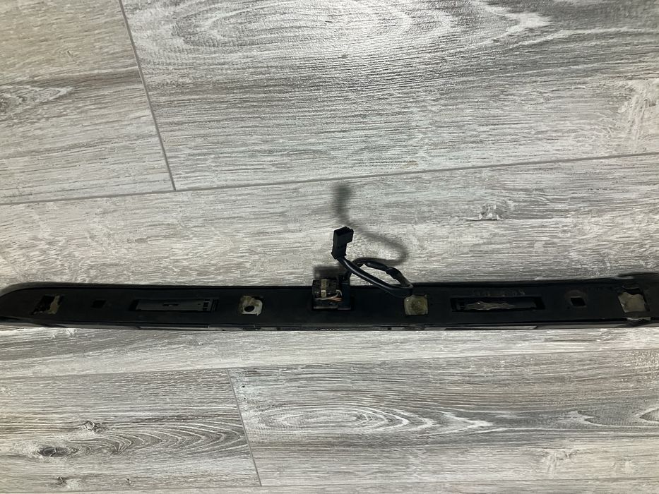 Планка освещения номера бмв е46