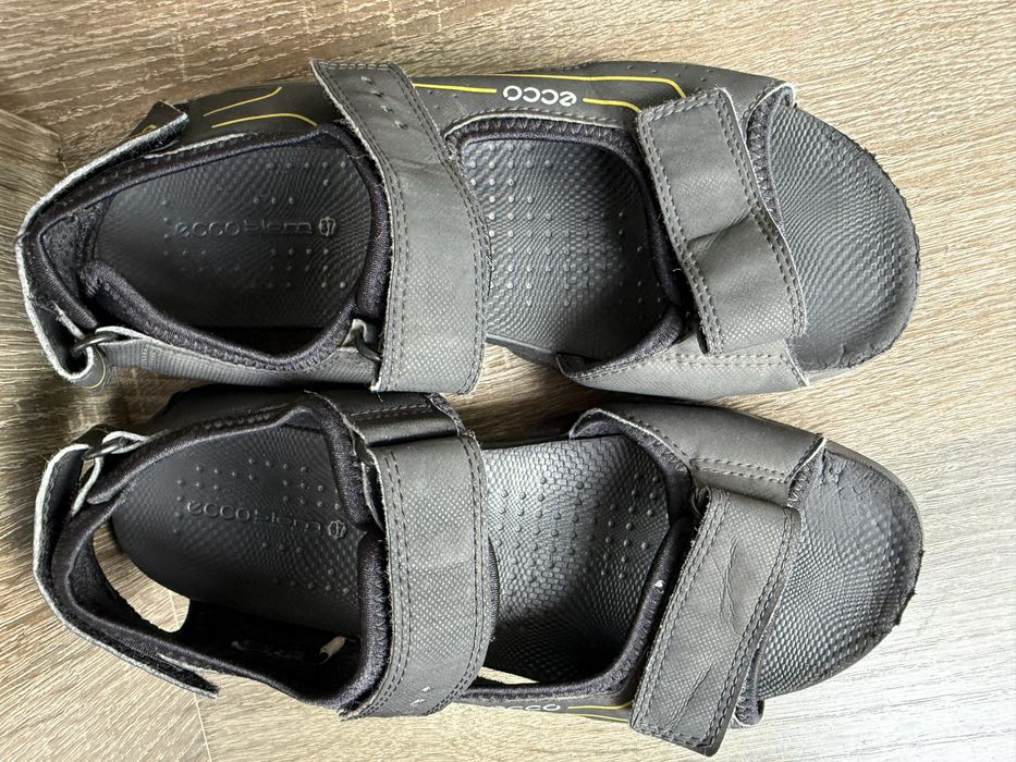Подростковые сандали Ecco