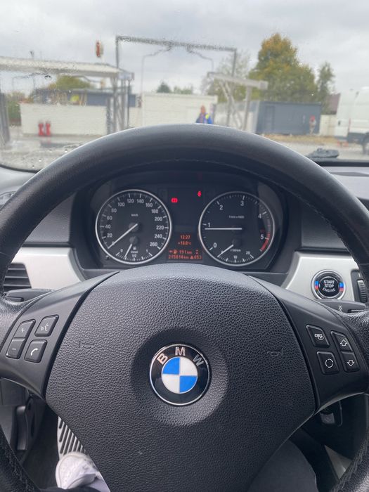 BMW Seria 3 E90 Facelift LCI - 318D 2.0 143CP - Manual