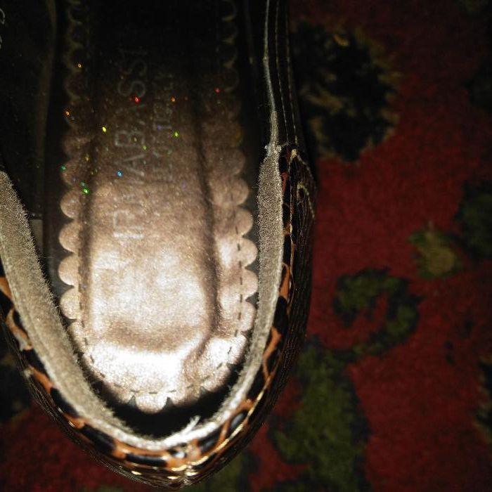 р.35 кожа. нарядные туфли