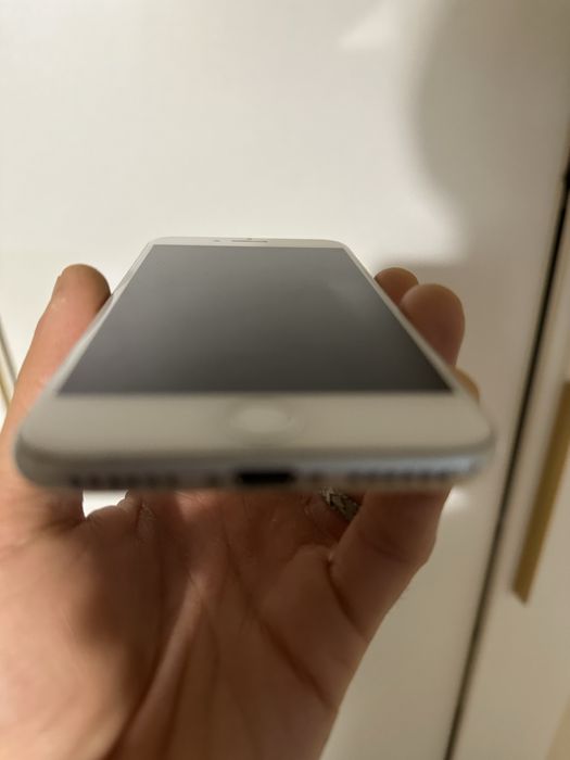 Айфон 8 IPhone 8