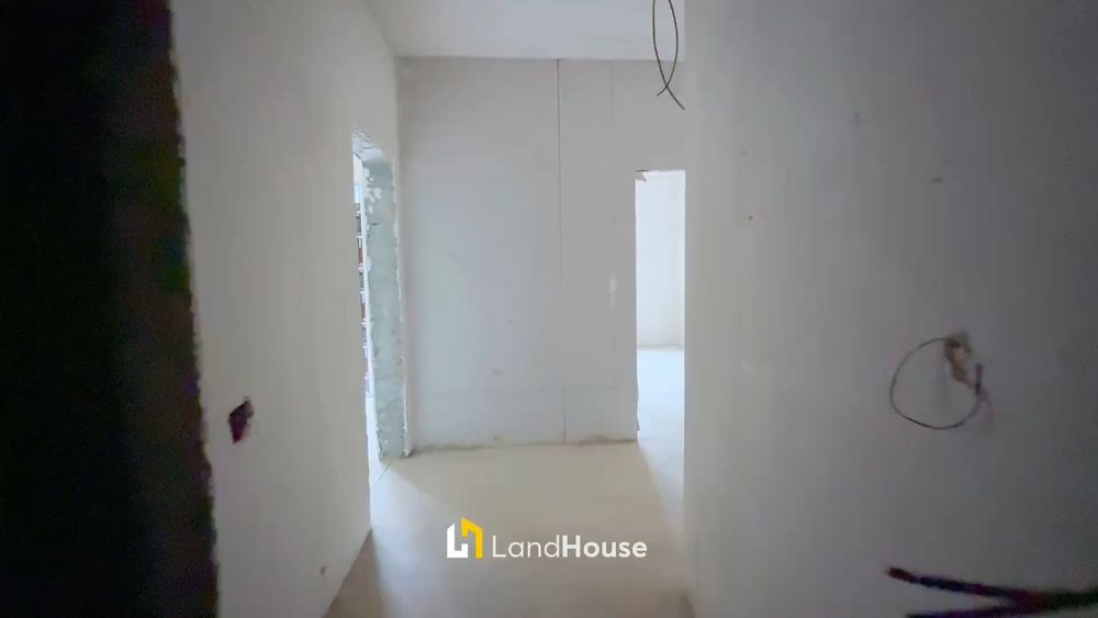 Срочно 3 хона + - 70квм Урикзор Резиденс