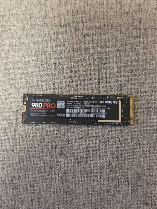 Samsung 980 pro 500Gb nvme 98% viață