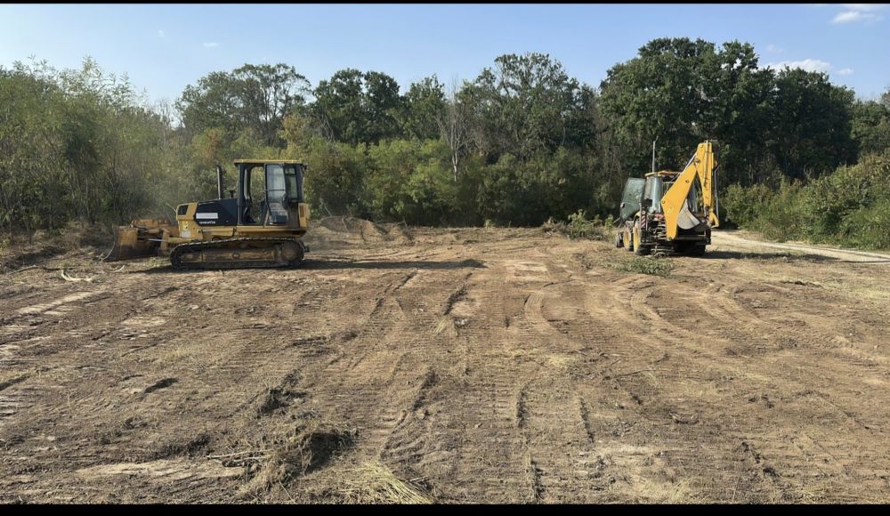 Teren de Vanzare la padure si lac   Cernica  Caldararu 1000metri