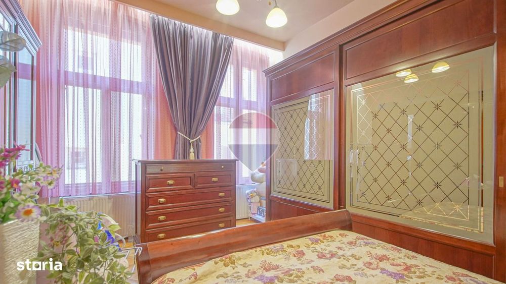 3 camere în Centrul Istoric: 90 mp, curte privată și vedere spre Tampa