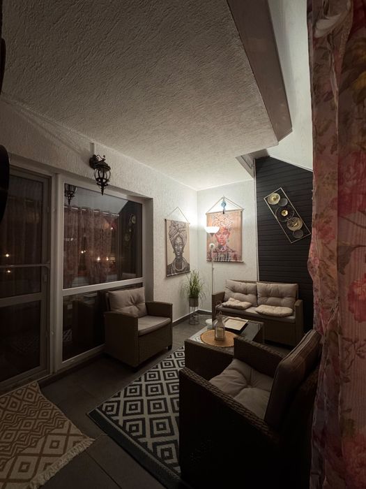 Casa de vanzare in Sanpetru  , gata de mutare , langa Dealul Lempes