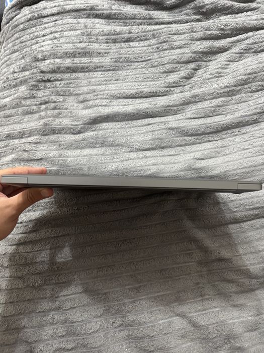 Macbook air m1 2020