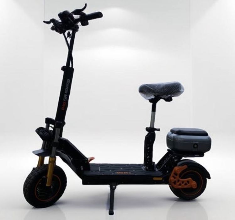 Продам самокат Kugoo.