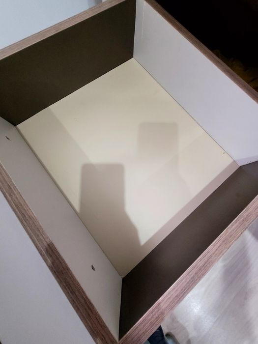 Продам школьный стол