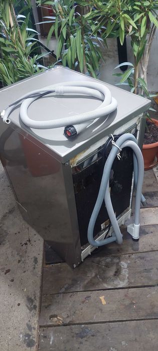 Съдомиялна Hotpoint Ariston LSF 835 - за части