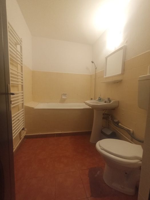 Inchiriez spartament 2 camere