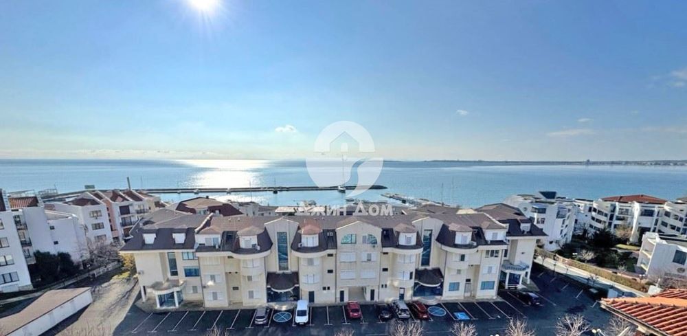 Тристаен апартамент с ПАНОРАМА МОРЕ в к-с „Лазур 5“, гр. Свети Влас