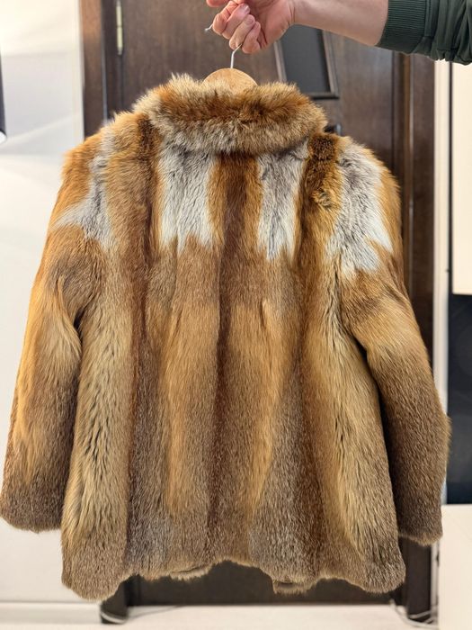 Haina de blana naturală de vulpe