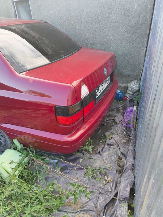 VOLKSWAGEN Vento 1997 — imagine 4