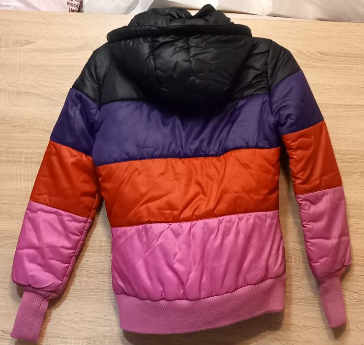 Зимно яке Adidas 36 нимер за 10-12 г.