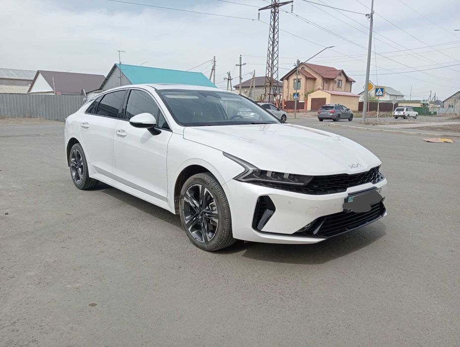 Kia K5 prestige 2024