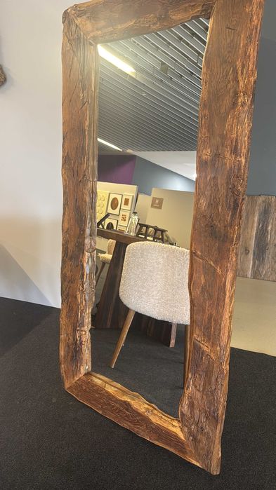 Design Interior - Lemn vechi