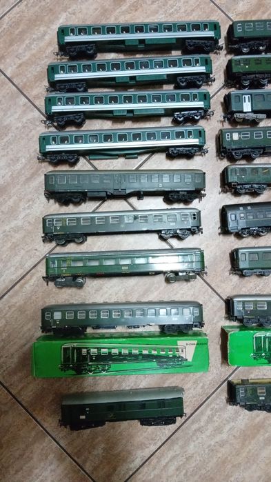 Vagoane calatori trenulet electric scara HO