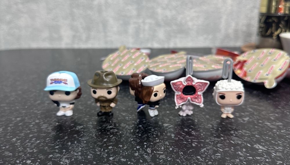 Продажа/обмен фигурок «Очень странные дела»